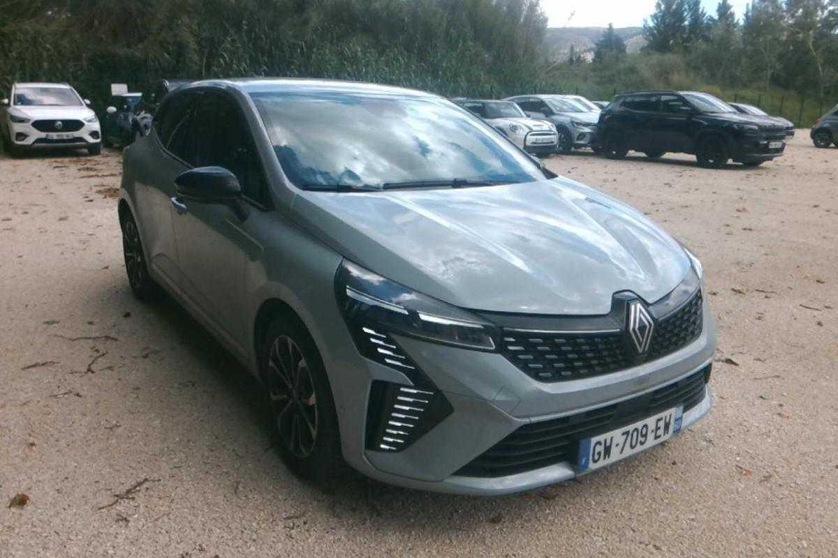 RENAULT CLIO TECHNO PHASE 2 -3ANS 2