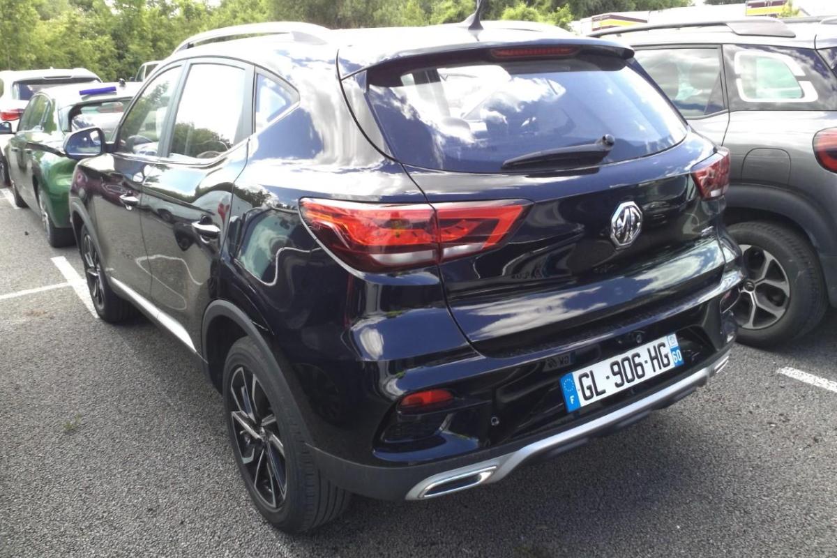 MG ZS LUXURY NOIR -3ANS 6