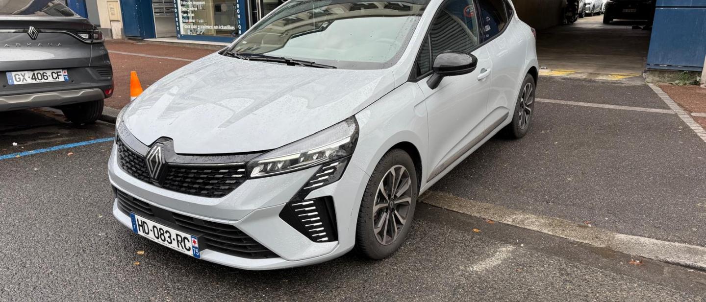 RENAULT CLIO TECHNO  -3ANS 