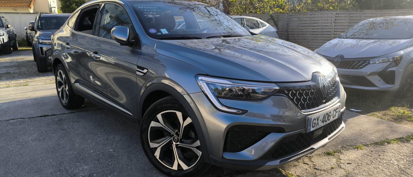 RENAULT ARKANA TECHNO -3 ANS 